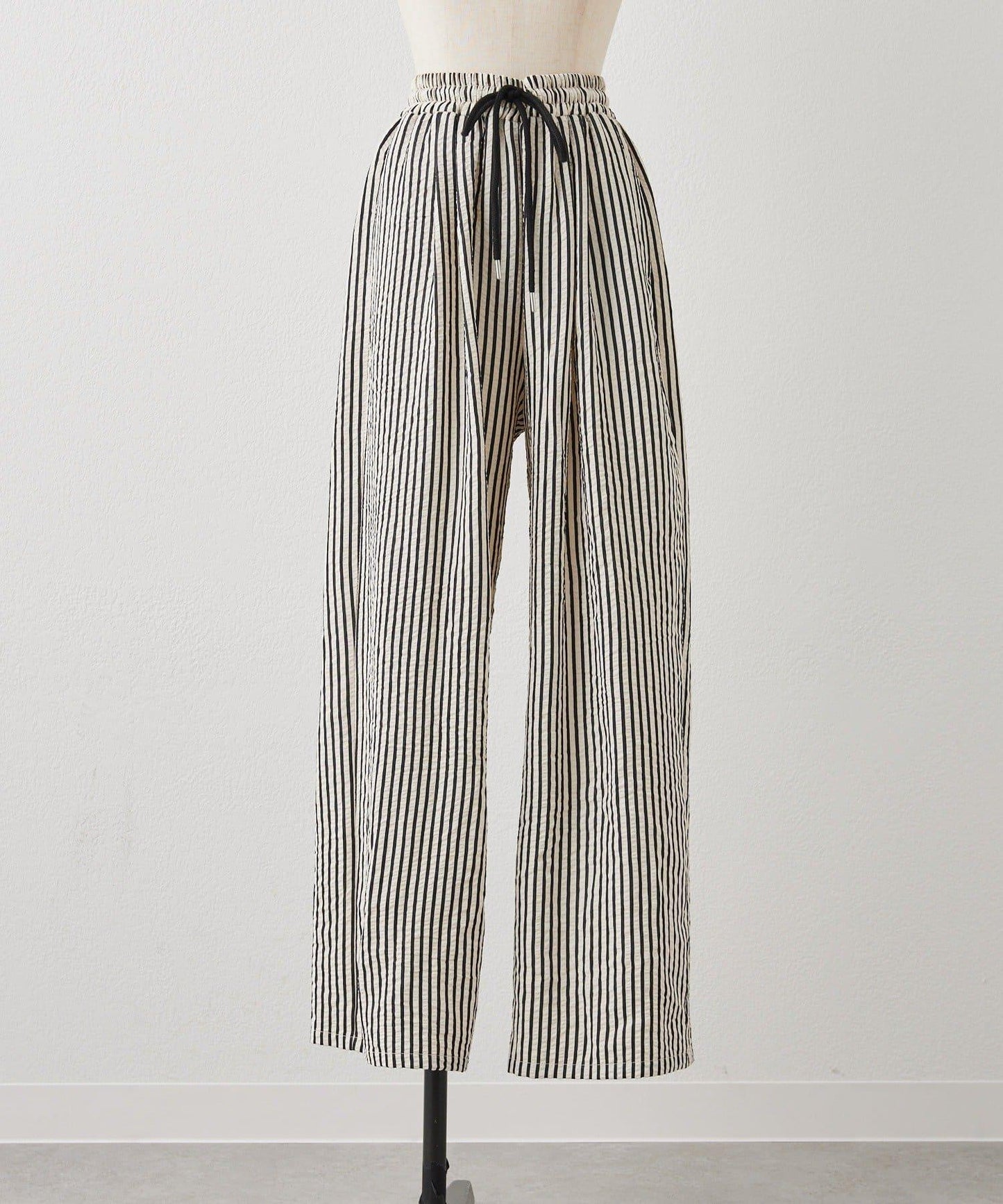 SUM1 STYLE 不易起皺 含網絡限定色 抽繩褲