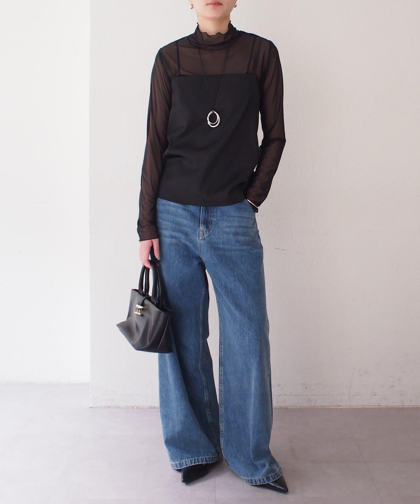 Atelier N5/アトリエヌメロサンク 緞面吊帶背心