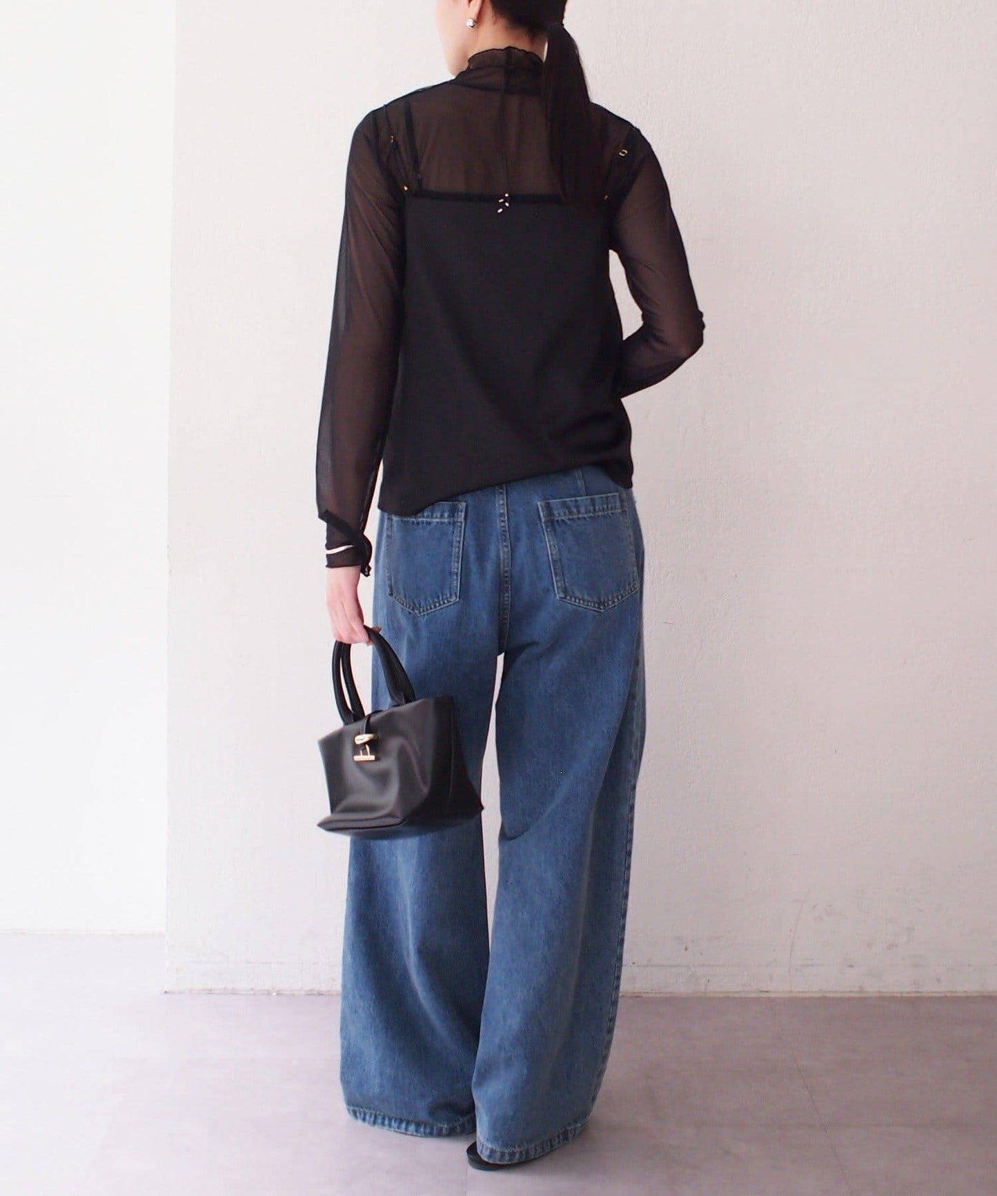 Atelier N5/アトリエヌメロサンク 緞面吊帶背心