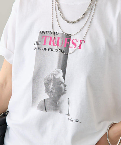 存在感強烈 Marilyn 照片印花 T恤