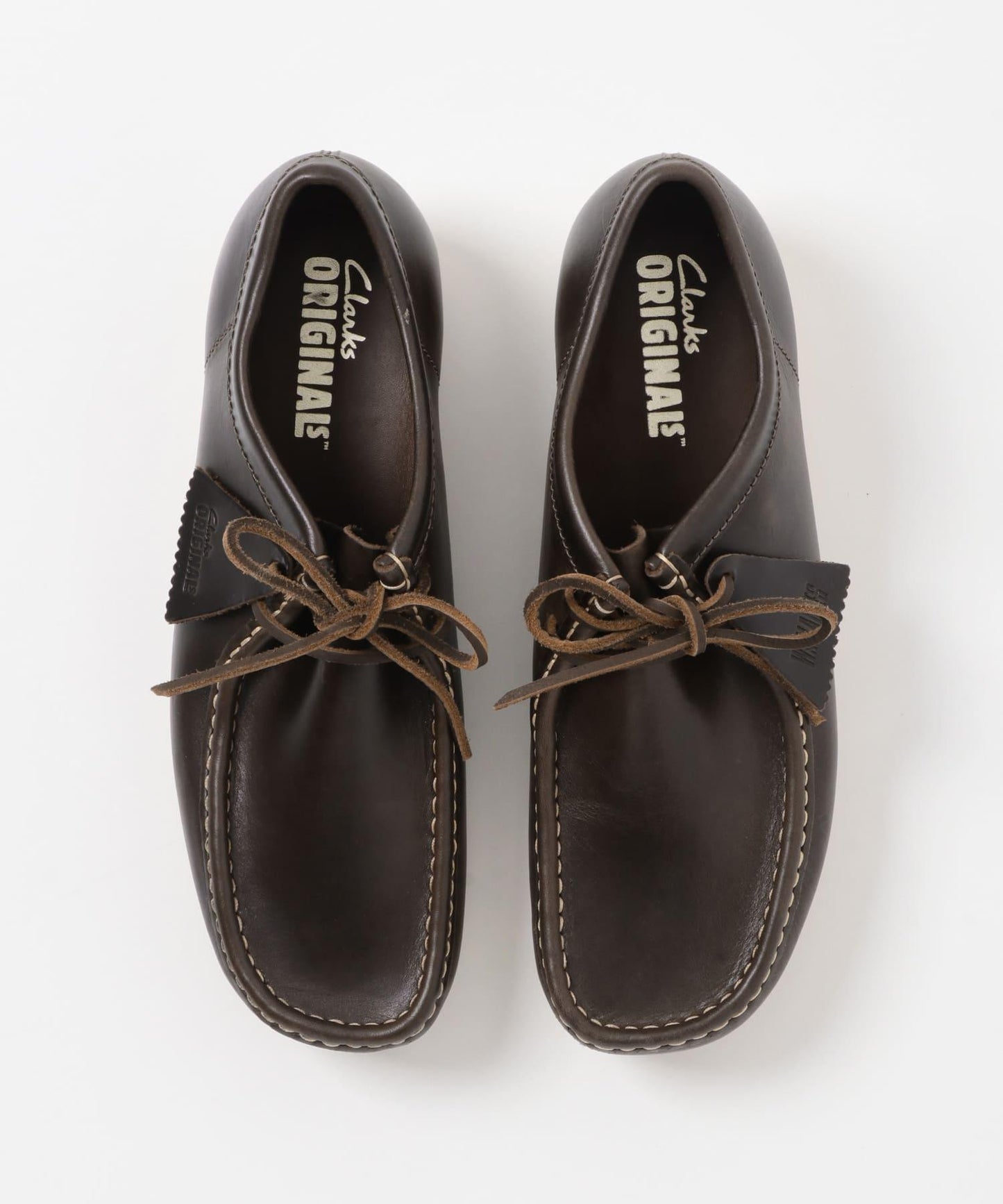 CLARKS EXCLUSIVE WALLABEE 鞋款