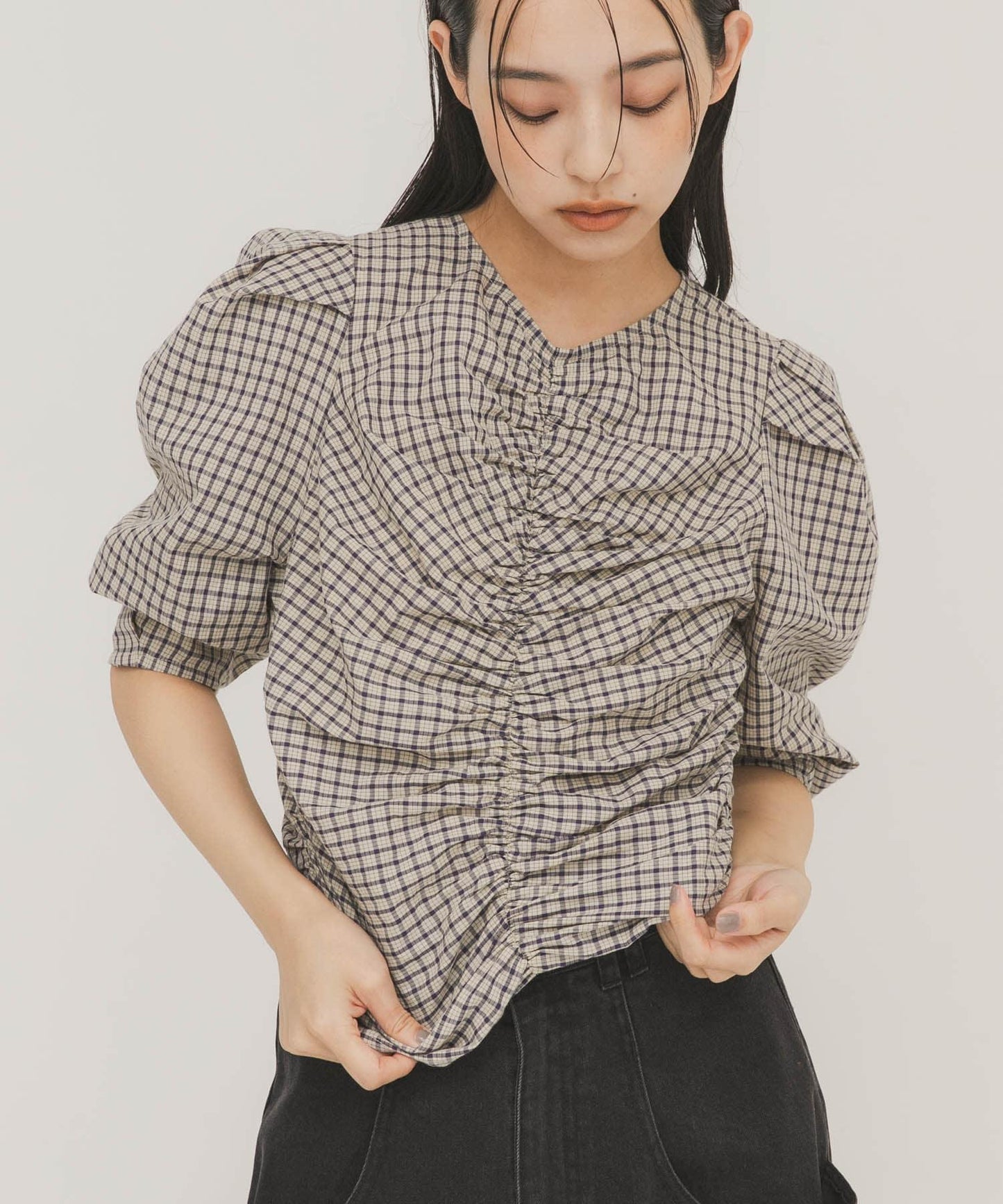 前褶皺短款襯衫