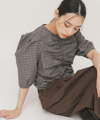 前褶皺短款襯衫