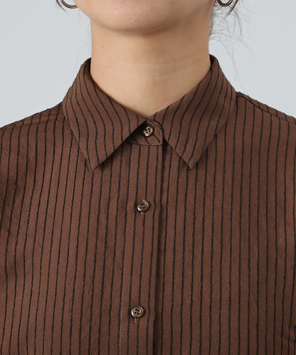 後背抽褶條紋襯衫