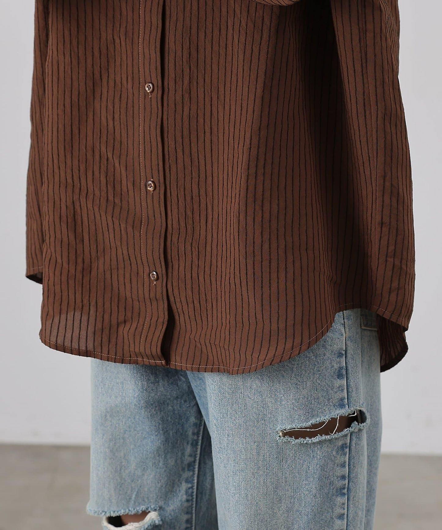 後背抽褶條紋襯衫