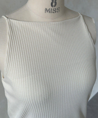 內置胸杯吊帶背心（款）