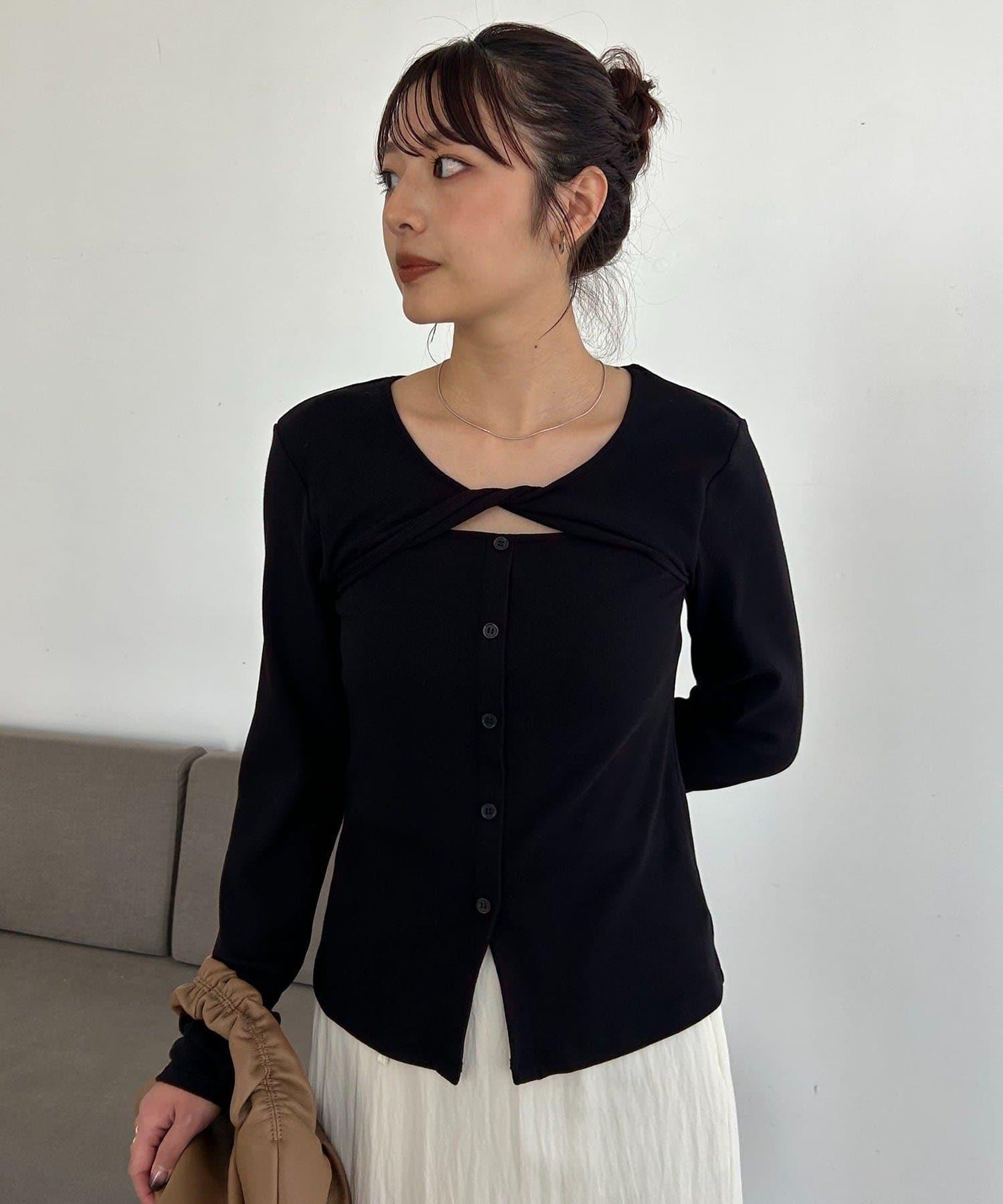 扭結領設計 T恤