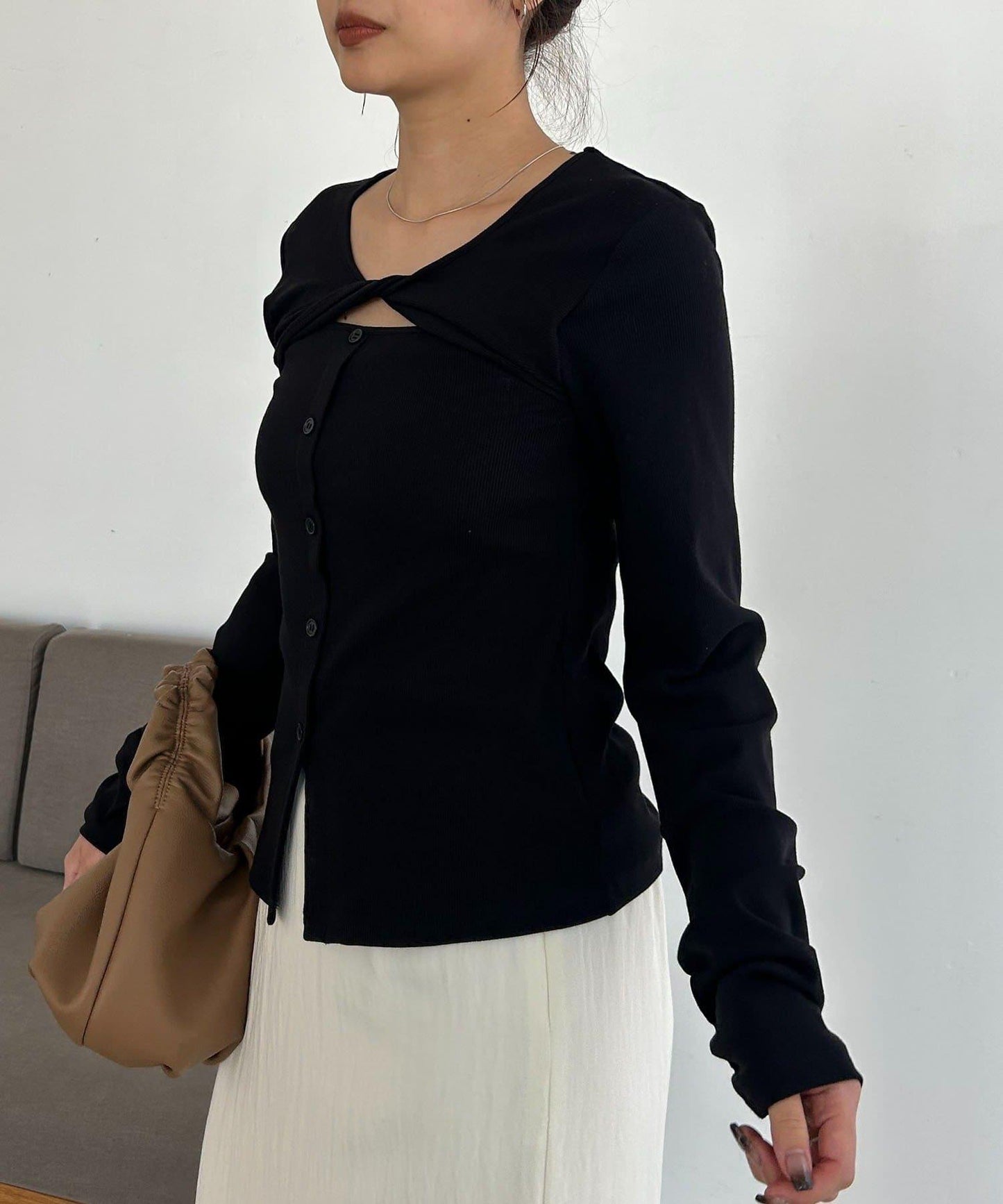 扭結領設計 T恤