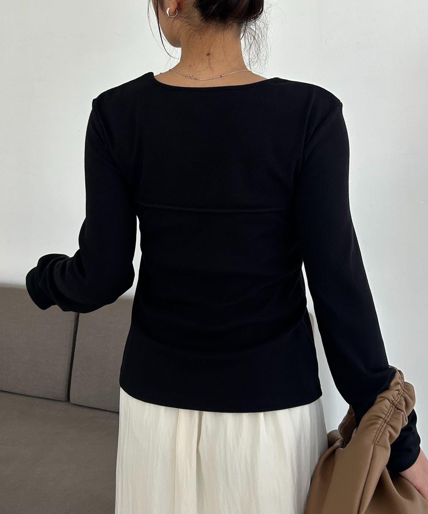 扭結領設計 T恤