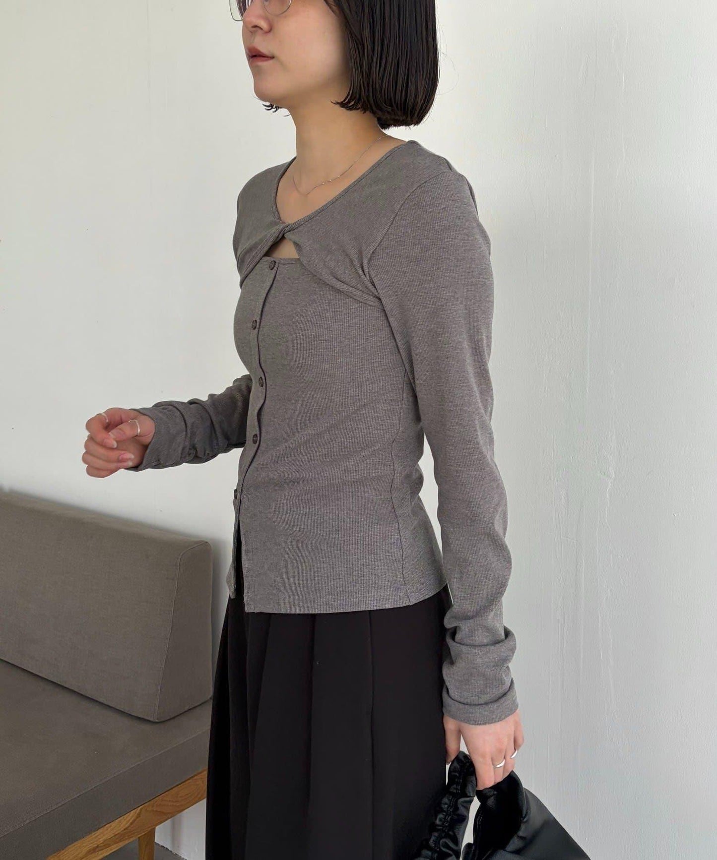 扭結領設計 T恤