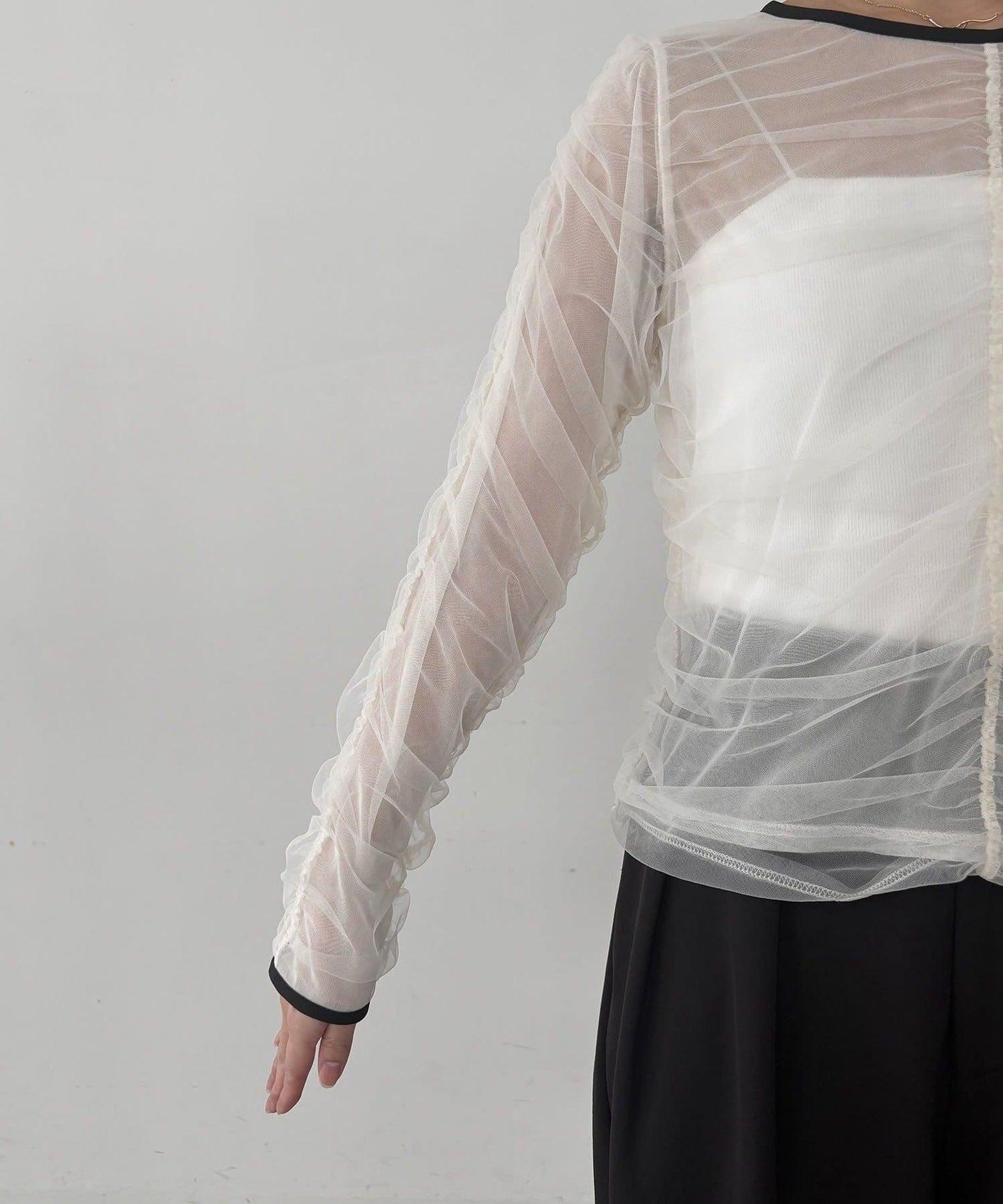 網紗褶皺襯衫