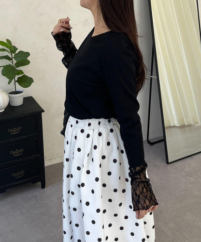 袖部蕾絲拼接上衣