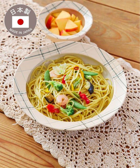 新生活餐具 格紋 22cm 深盤