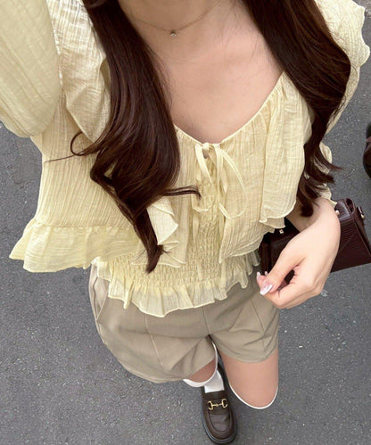 荷葉邊襯衫&抽褶吊帶上衣