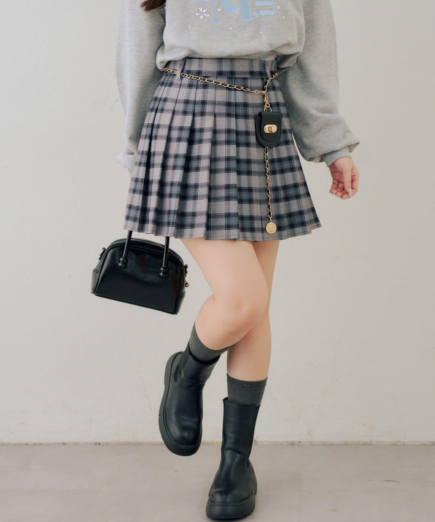 帶吊飾百褶迷你半身裙