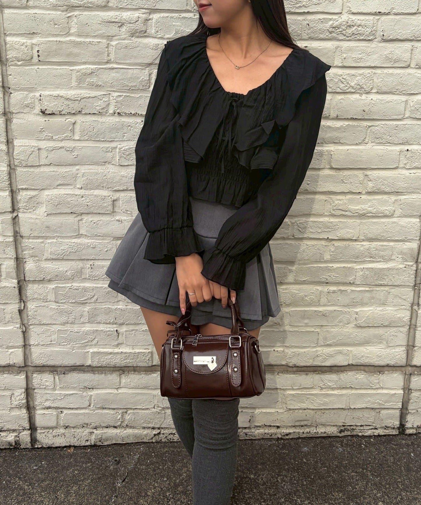 荷葉邊襯衫&抽褶吊帶上衣