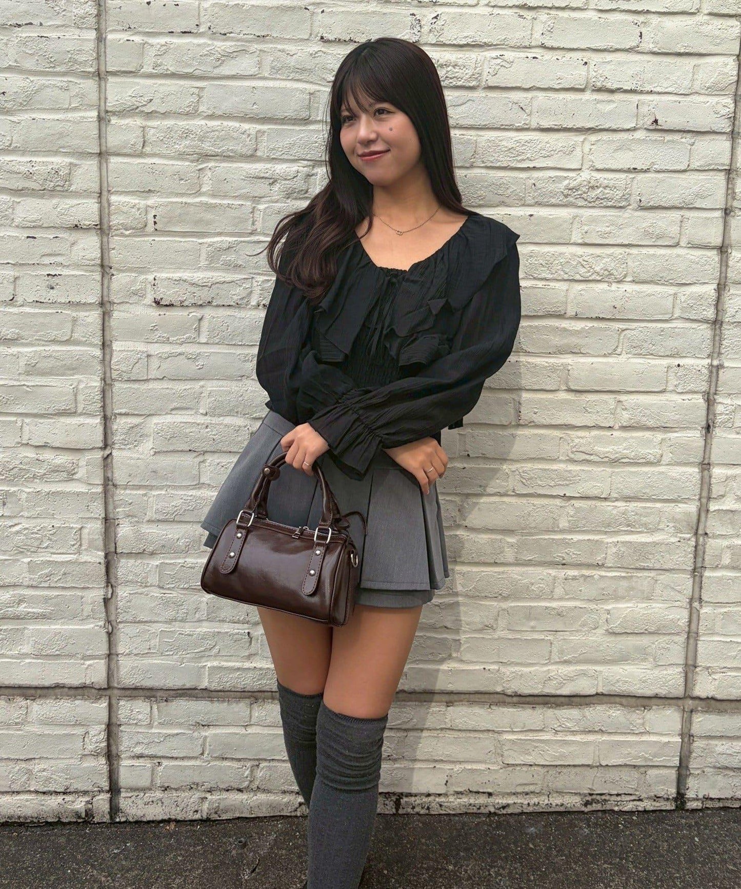 荷葉邊襯衫&抽褶吊帶上衣