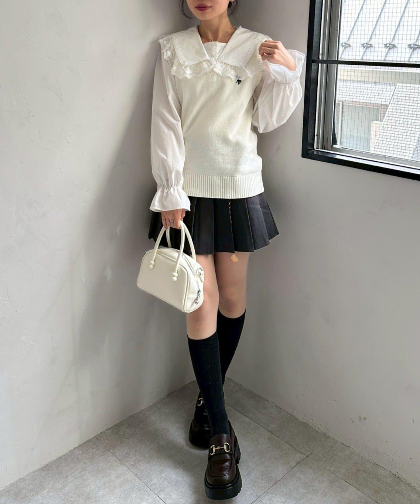 帶吊飾百褶迷你半身裙