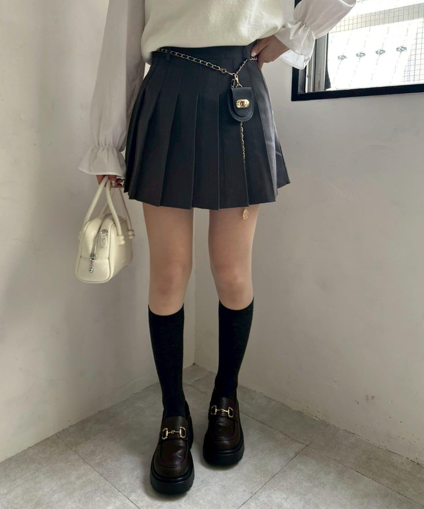 帶吊飾百褶迷你半身裙