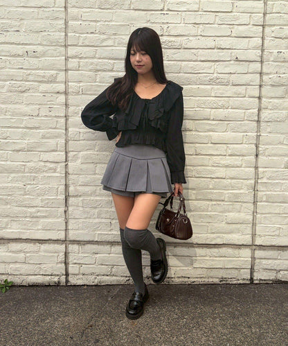 荷葉邊襯衫&抽褶吊帶上衣