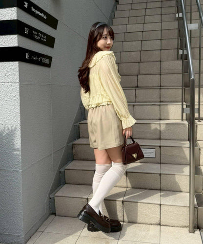 荷葉邊襯衫&抽褶吊帶上衣