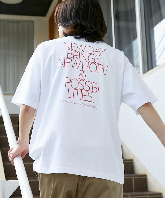LOVE POP STUDIO NEW DAY 字母排版印花 短袖T恤