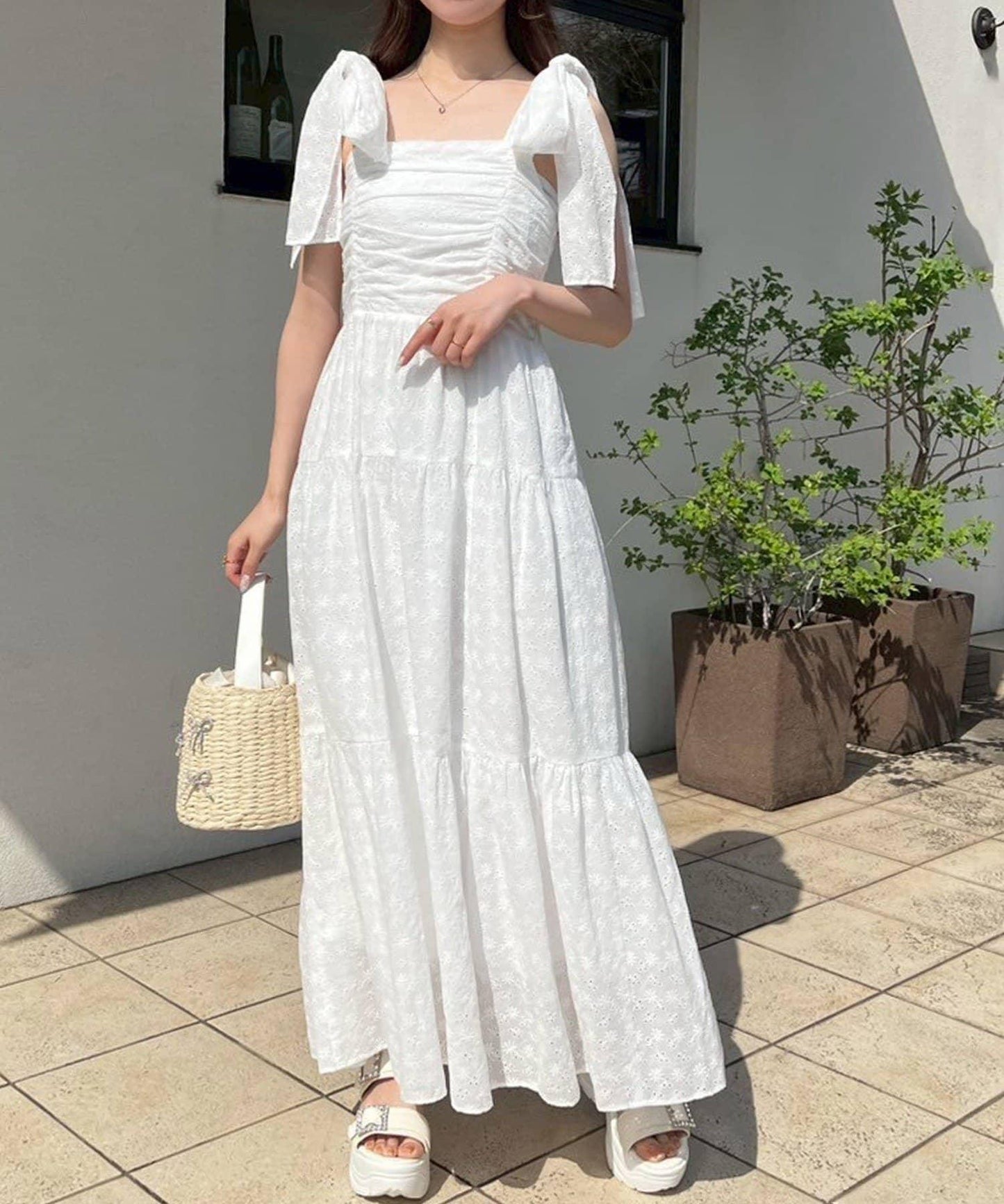 水鑽裝飾釦 運動涼鞋