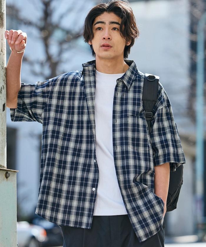 Relax Fit 寬鬆版 常規領 泡泡紗 短袖襯衫