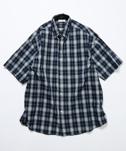 Relax Fit 寬鬆版 常規領 泡泡紗 短袖襯衫