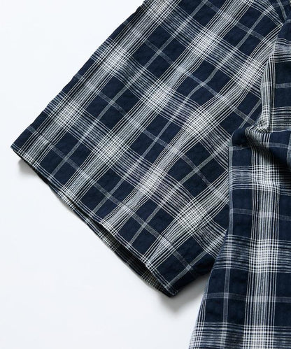 Relax Fit 寬鬆版 常規領 泡泡紗 短袖襯衫