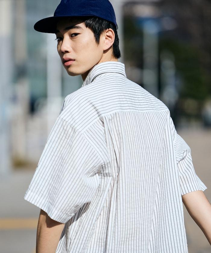 Relax Fit 寬鬆版 常規領 泡泡紗 短袖襯衫