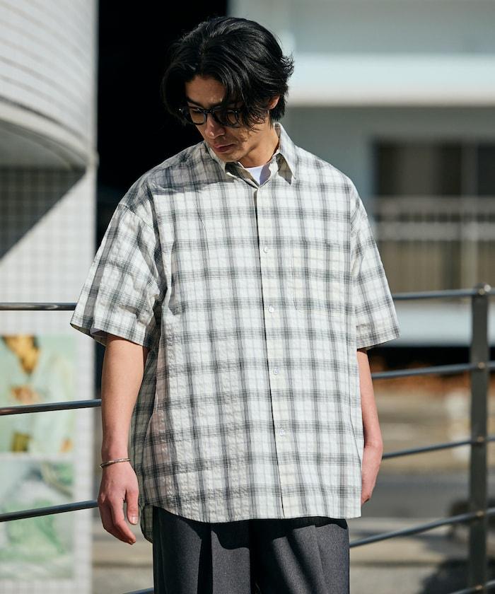 Relax Fit 寬鬆版 常規領 泡泡紗 短袖襯衫