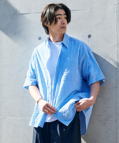 Relax Fit 寬鬆版 常規領 泡泡紗 短袖襯衫