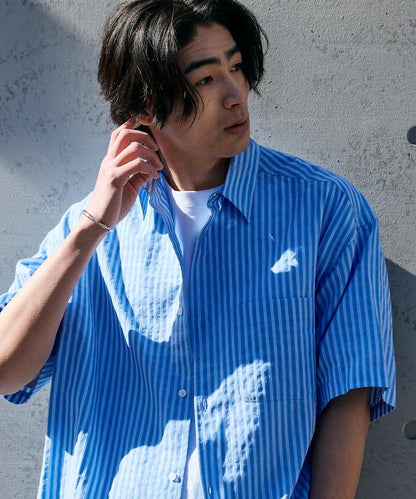 Relax Fit 寬鬆版 常規領 泡泡紗 短袖襯衫