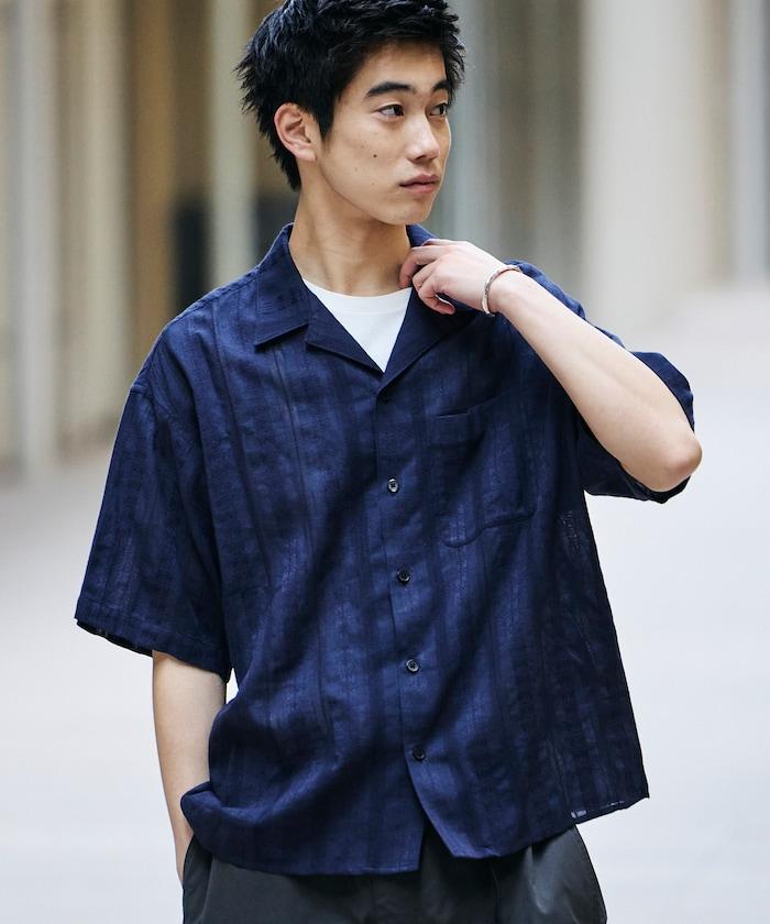 寬鬆版型 滿印提花 開領襯衫