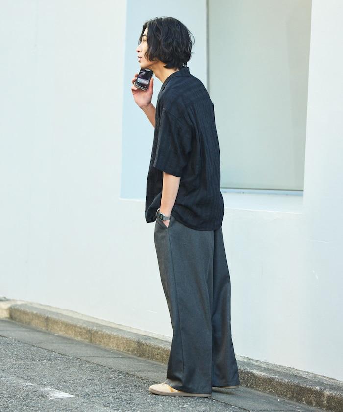 寬鬆版型 滿印提花 開領襯衫