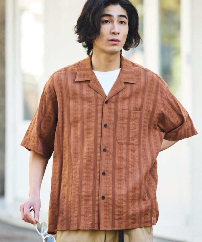 寬鬆版型 滿印提花 開領襯衫