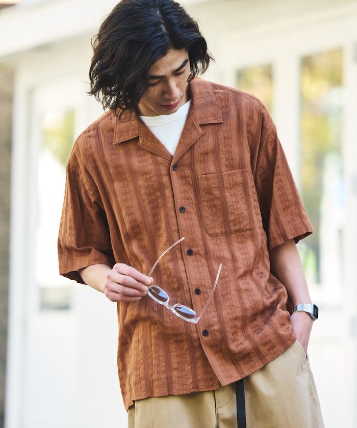 寬鬆版型 滿印提花 開領襯衫