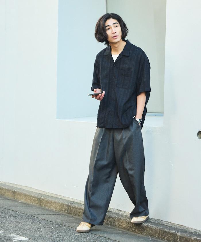 寬鬆版型 滿印提花 開領襯衫