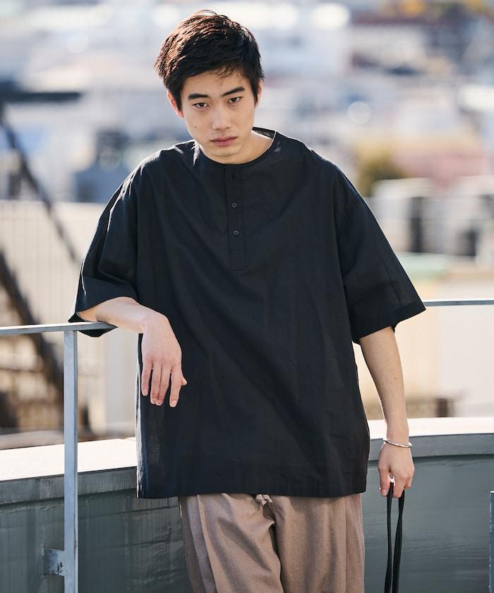 Relax Fit 寬鬆版 亨利領 套頭襯衫