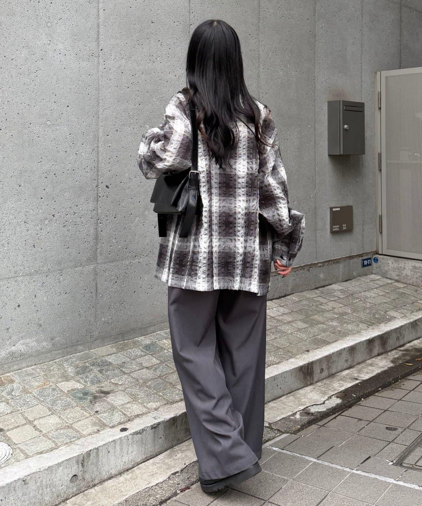 格紋泡泡紗長袖襯衫