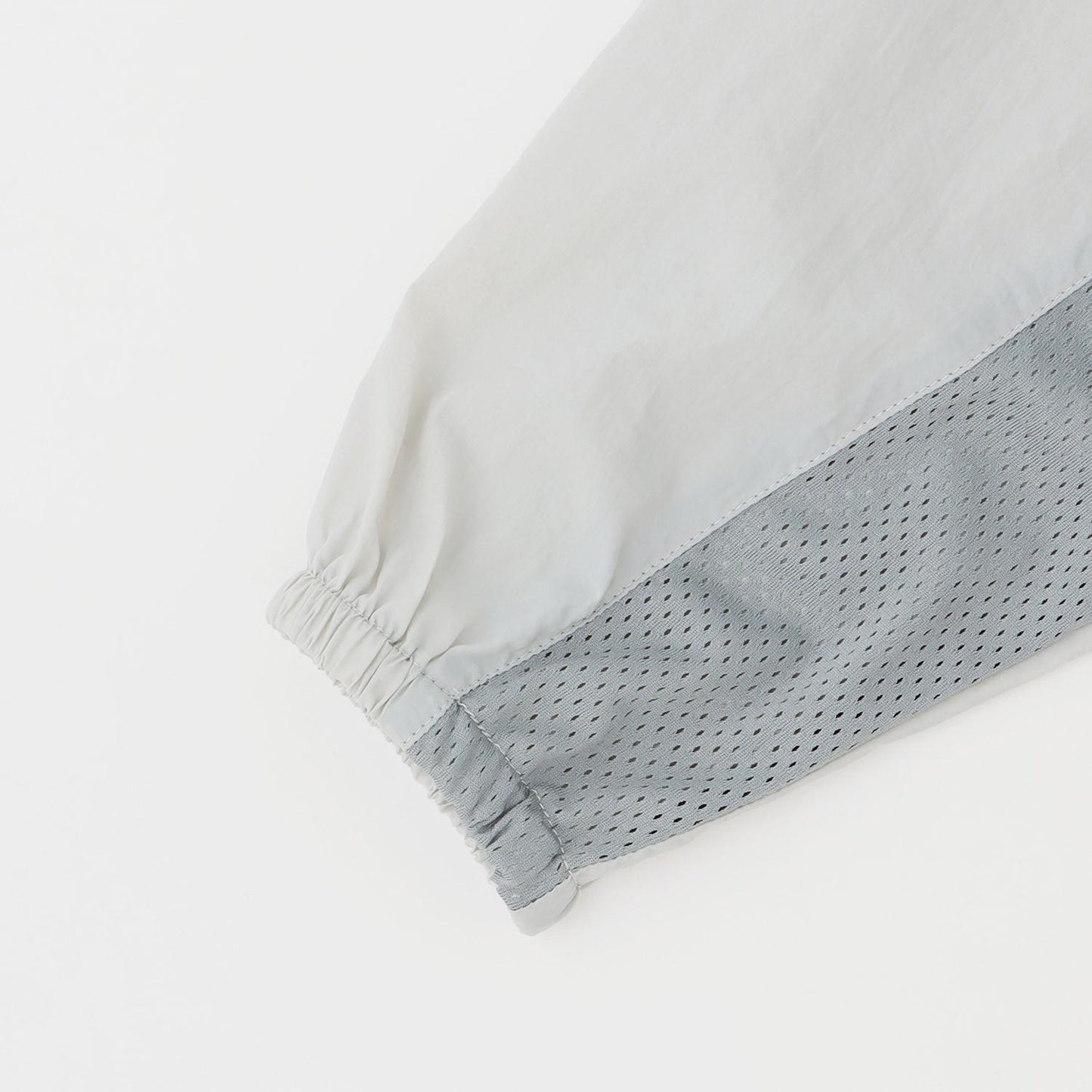 可收納皺感防風外套