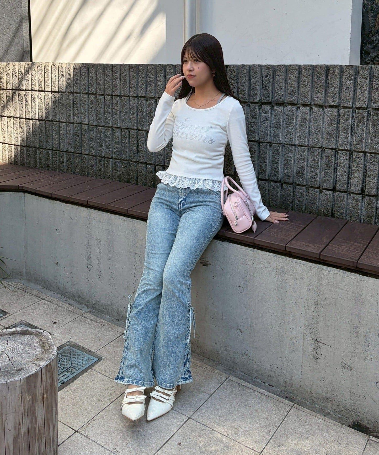 閃亮Logo 下襬蕾絲 羅紋 上衣