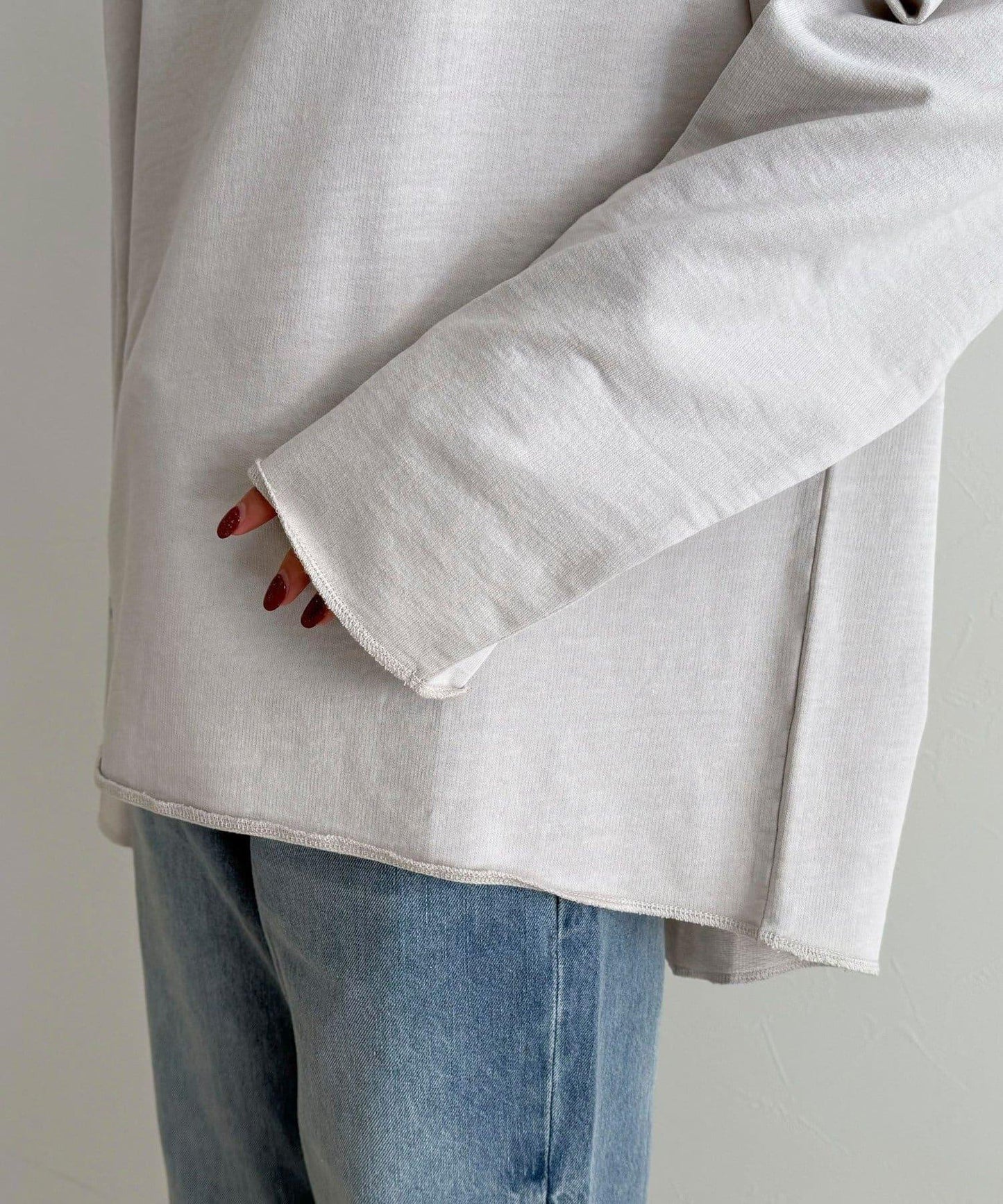 做舊毛圈露肩套頭衛衣