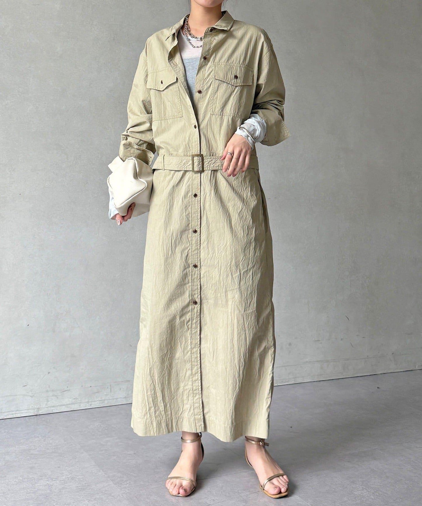 可定型領長款襯衫式連衣裙