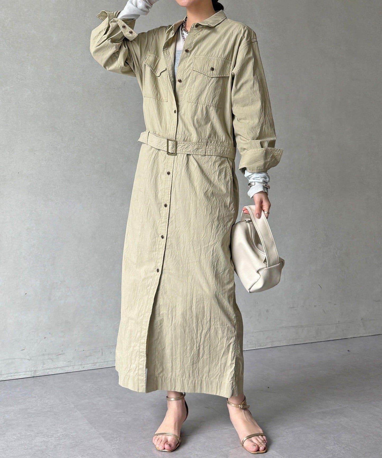 可定型領長款襯衫式連衣裙