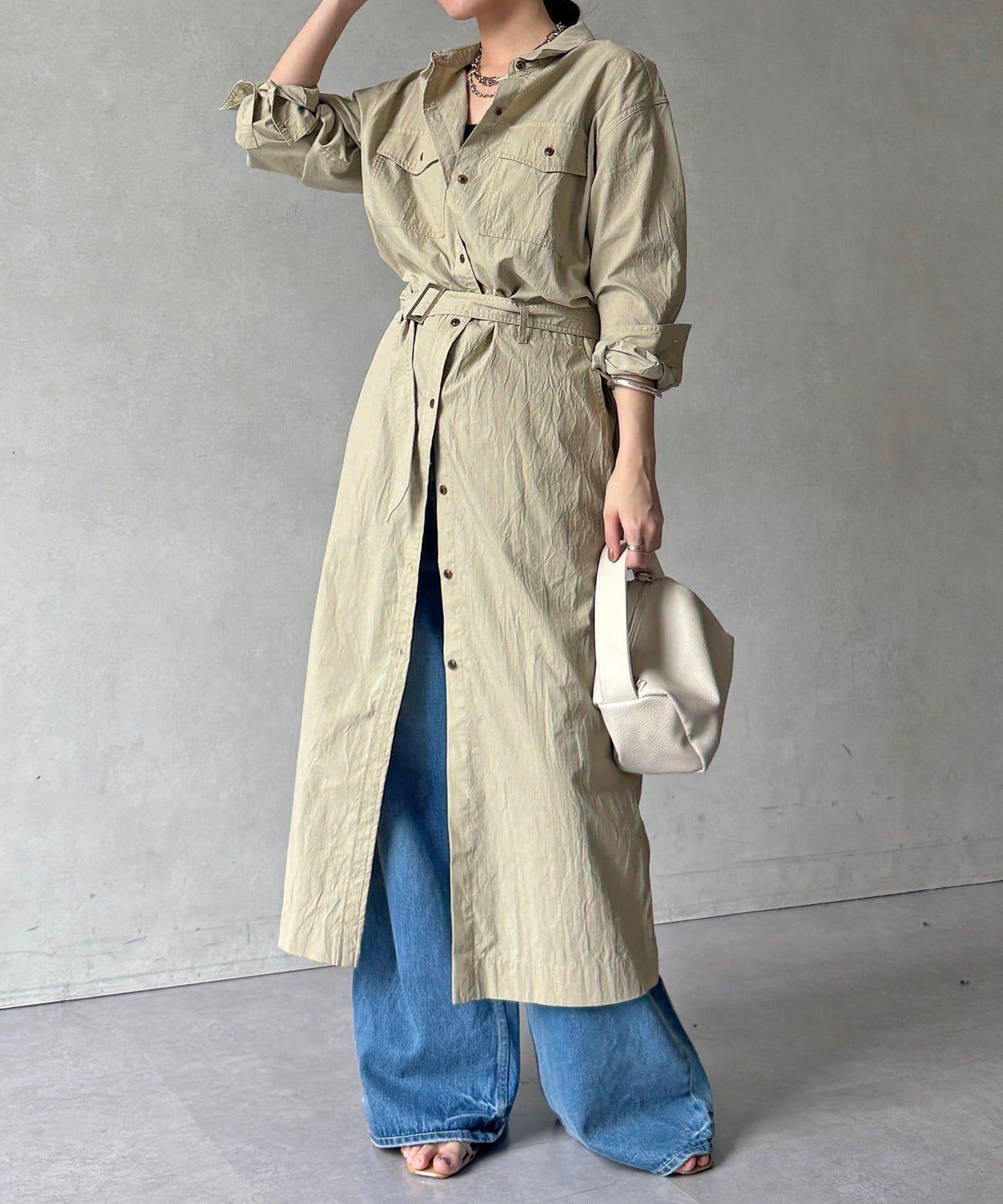 可定型領長款襯衫式連衣裙