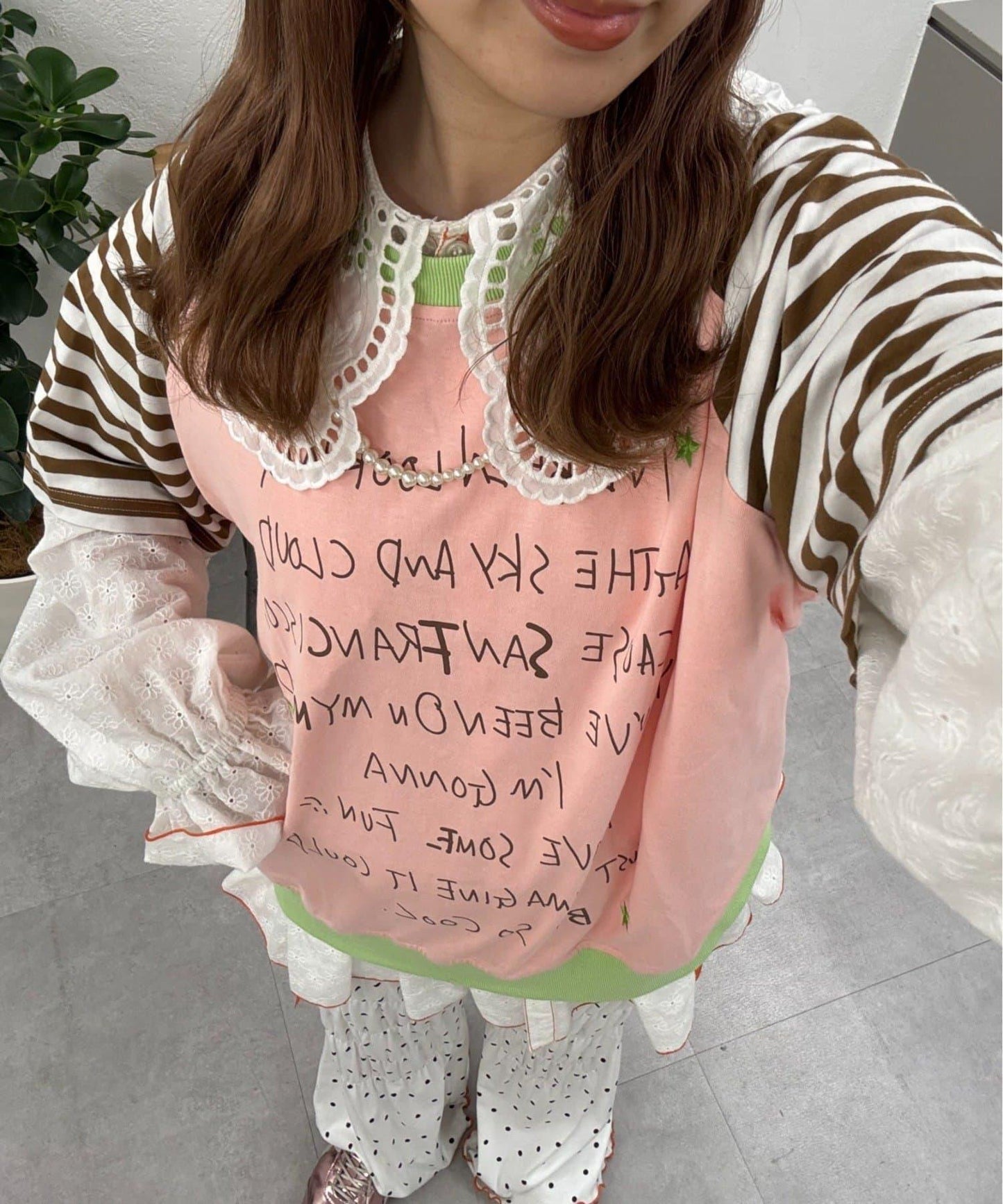 HELLO.SANFRANCISCO × momo聯名 帶帽繩設計 插肩T恤