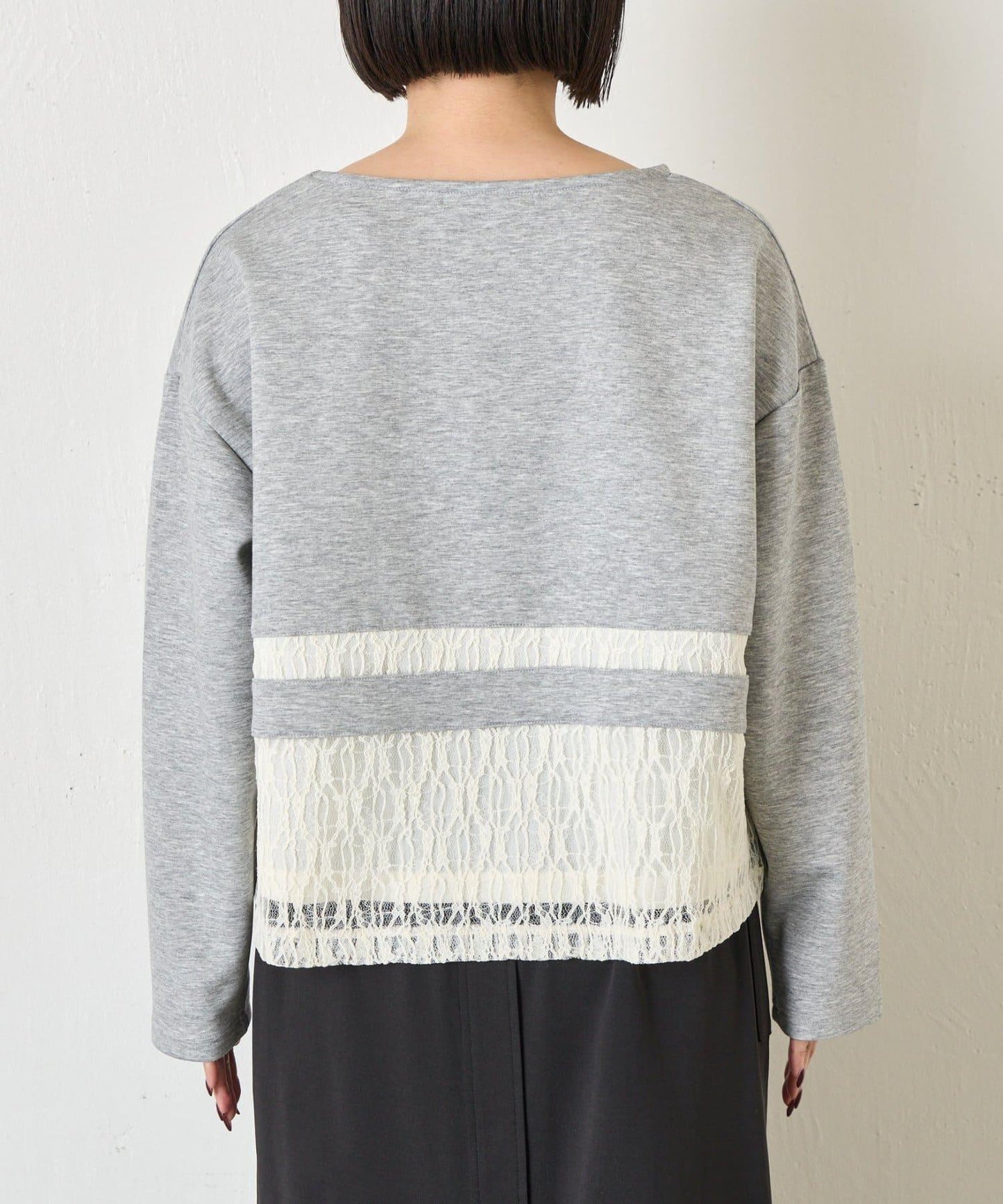 蕾絲拼接設計 套頭上衣