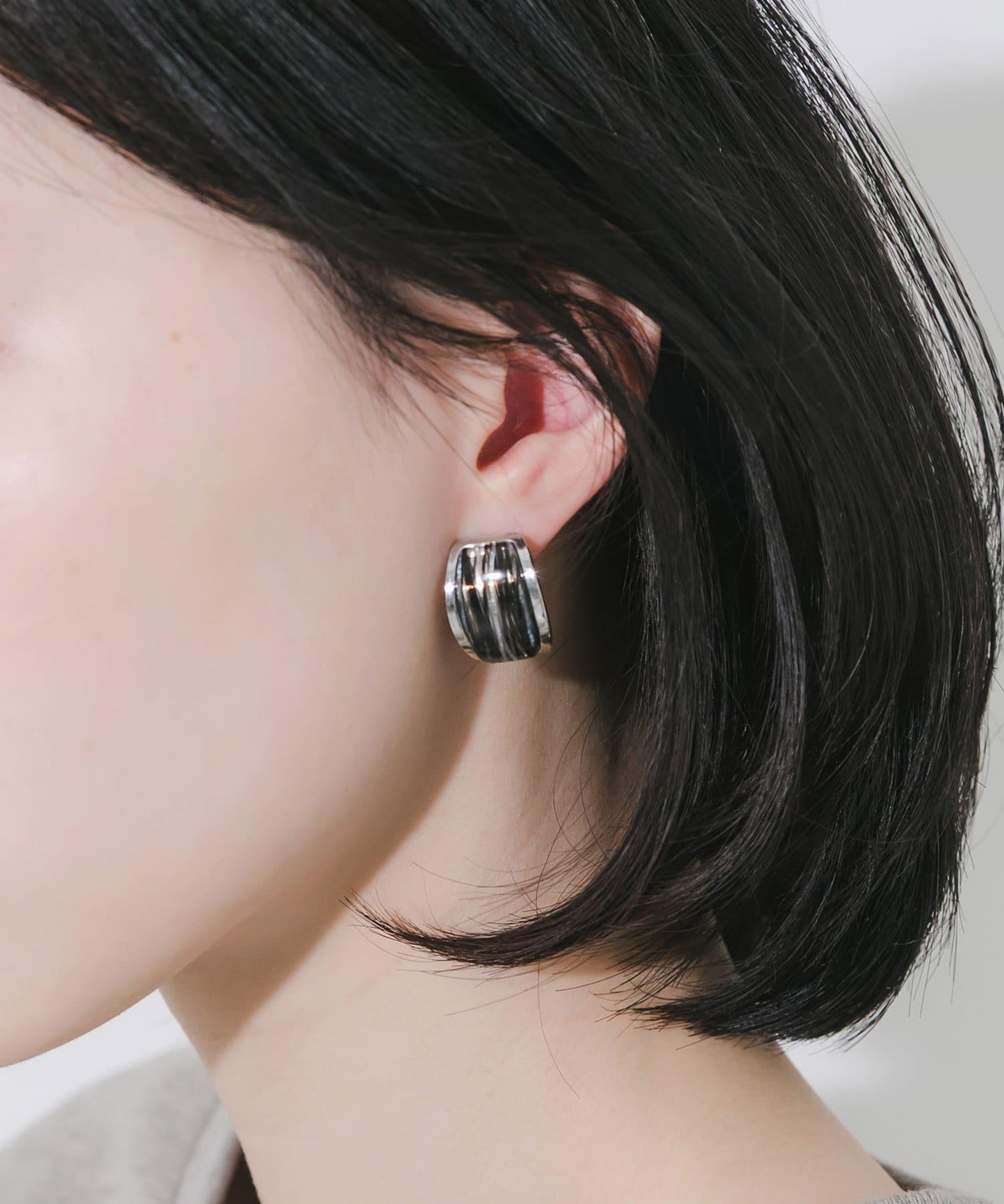 方形樹脂金屬弧形耳環